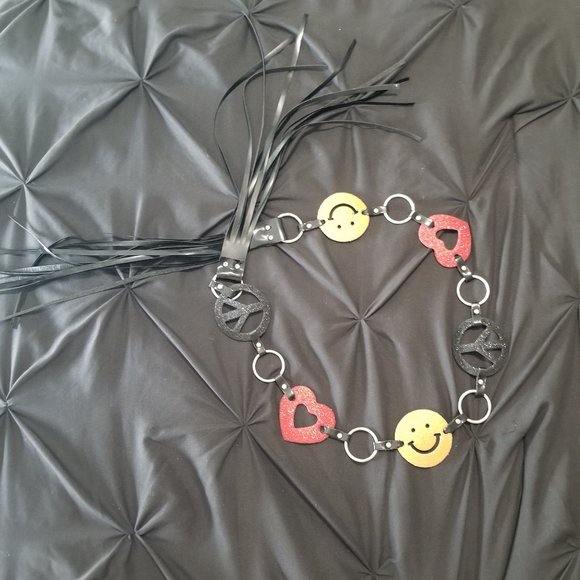 Belts - Picture 2 of 5